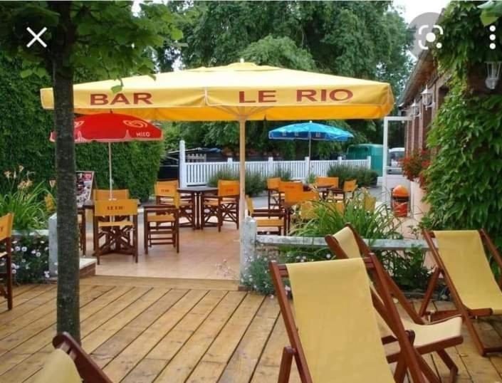 Le Mobile Home Le Victory Situe Au Camping Le Rio Нуаель-сюр-Мер Экстерьер фото